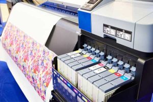 چاپ دیجیتال پارچه روش تقریباً نوینی است که در صنایع چاپ پارچه استفاده می‌شود.